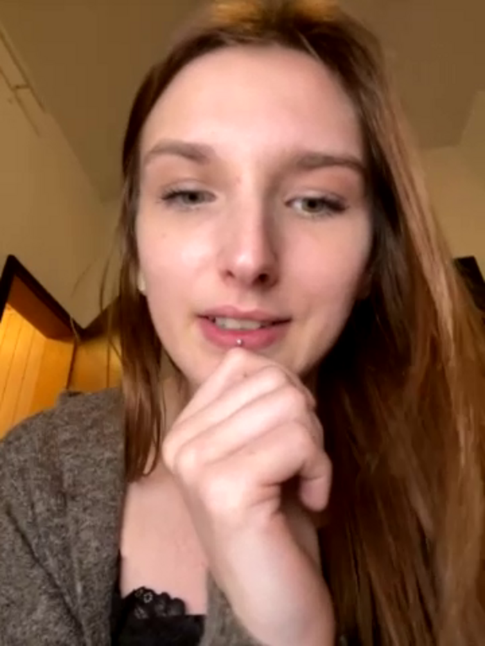 AnnyBelle_