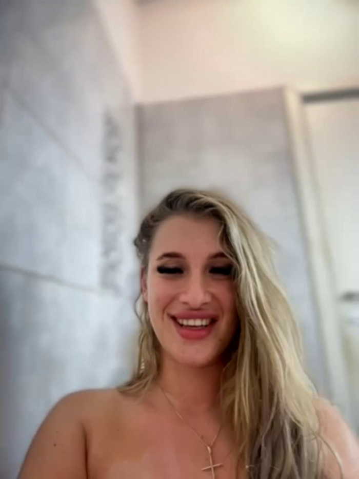 amandateasingg_