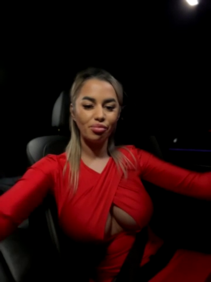 KirstieVegas