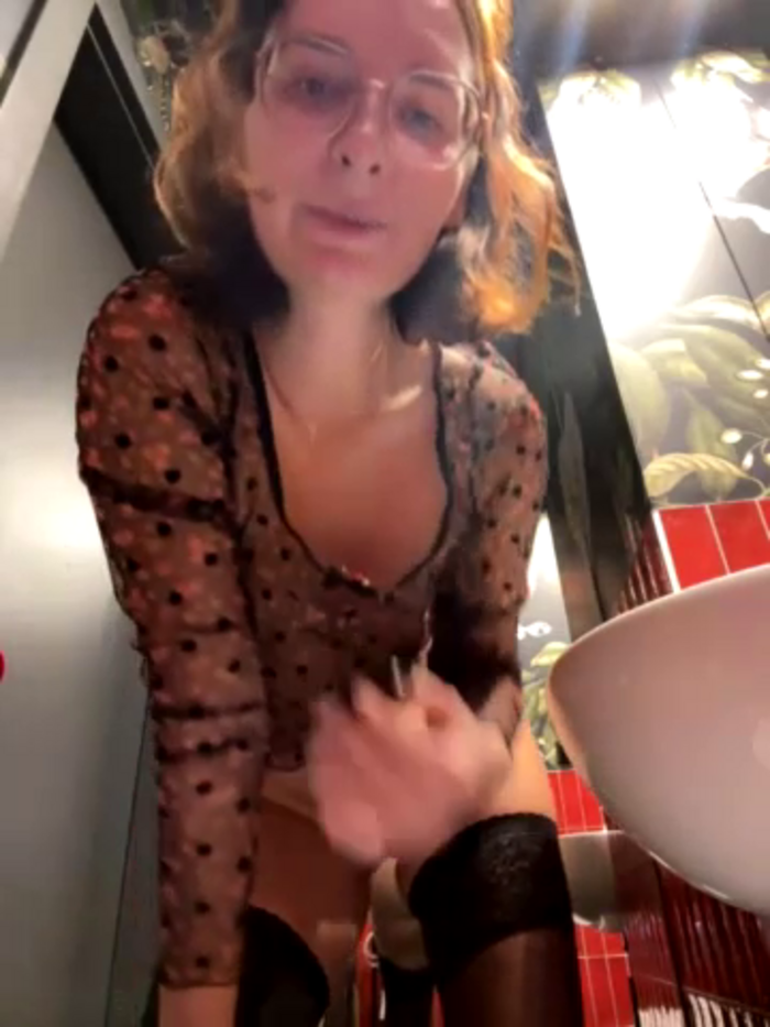 The_Snowwhitee