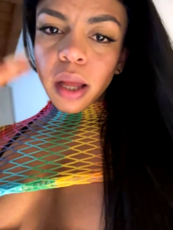 Charly_