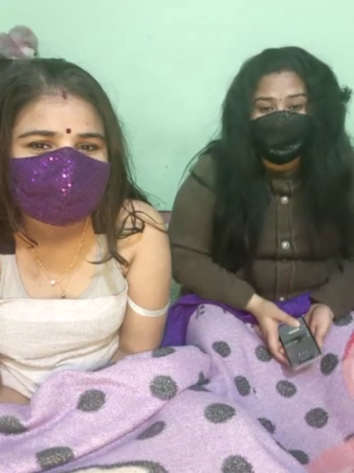 Indian_hotmilfs