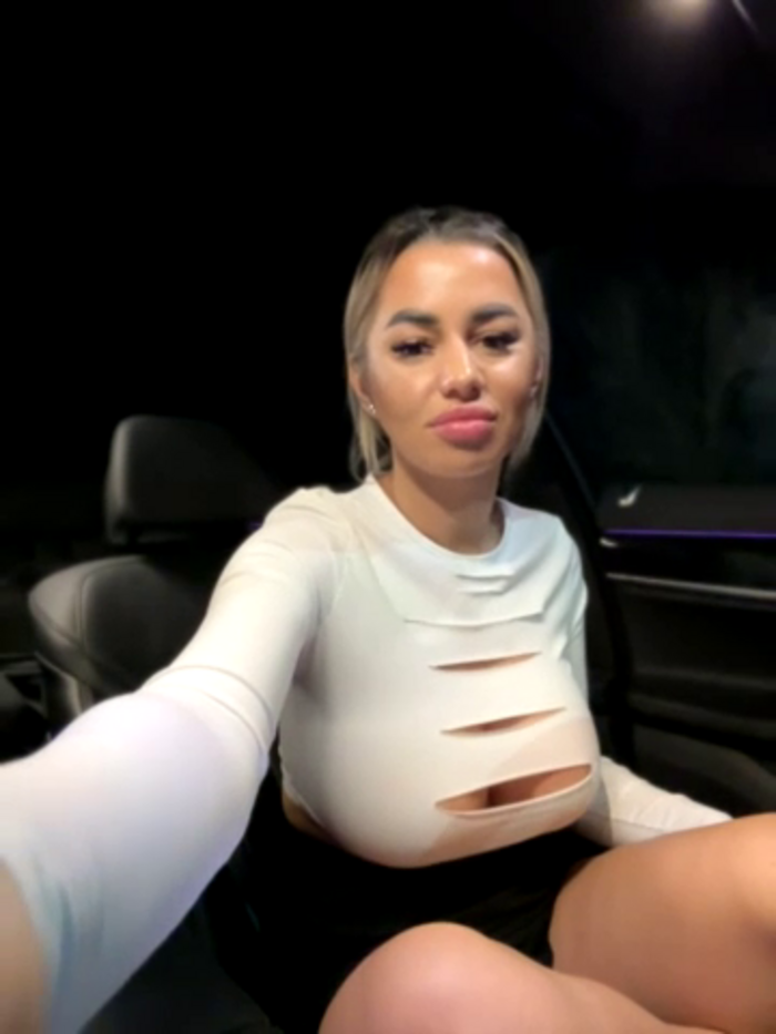 KirstieVegas