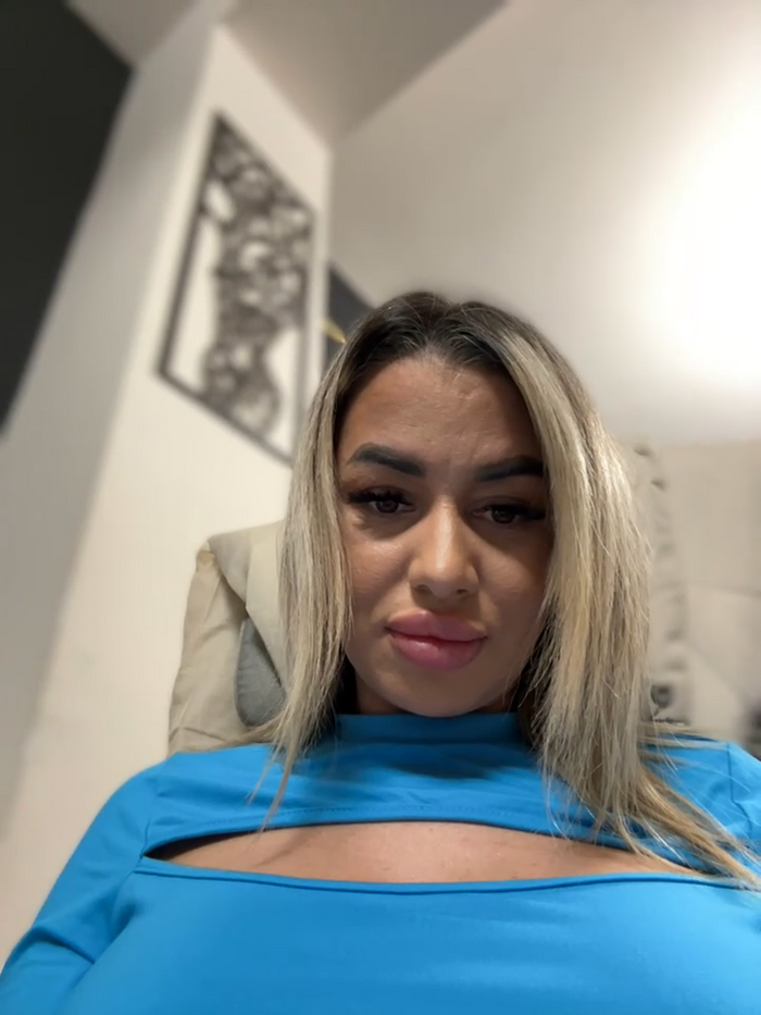 KirstieVegas