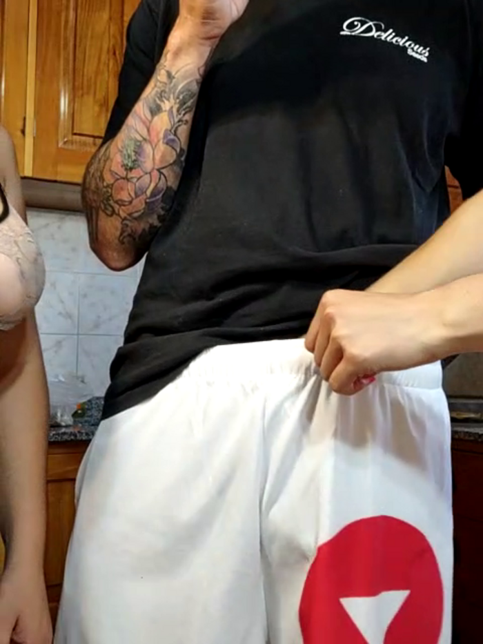 Elnonoykeila77