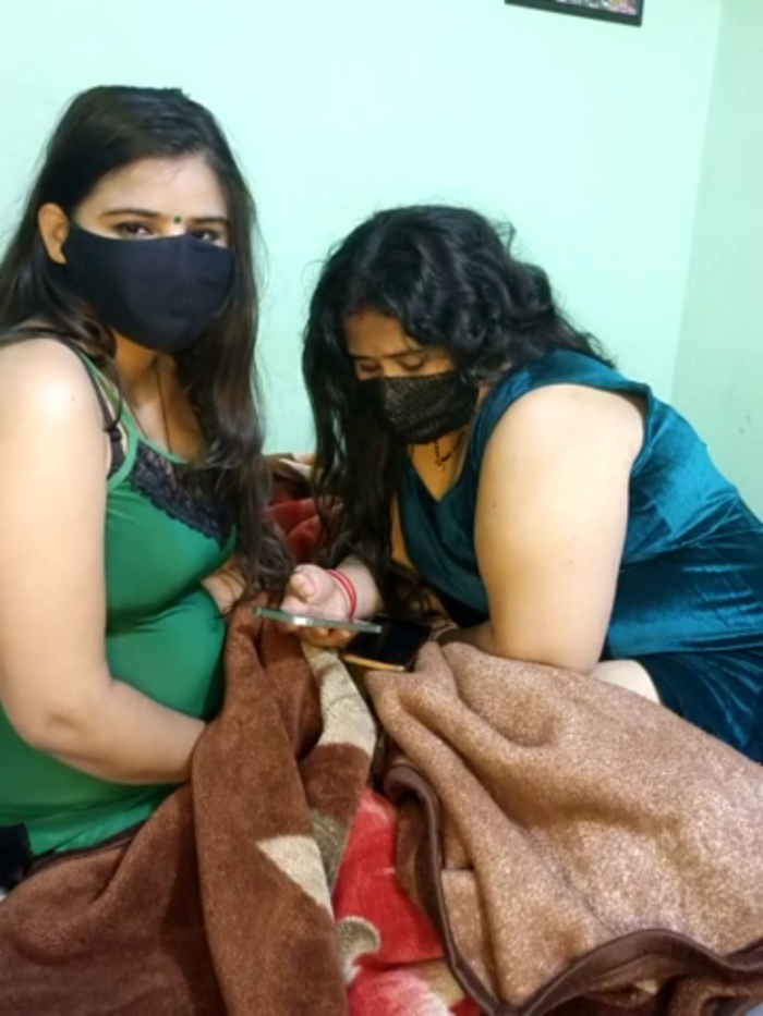Indian_hotmilfs