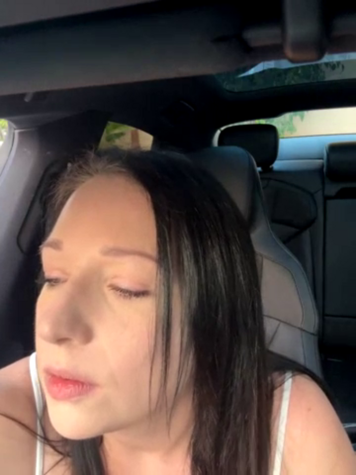 Viola_Beck