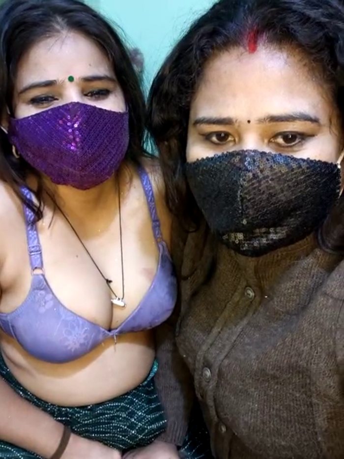 Indian_hotmilfs