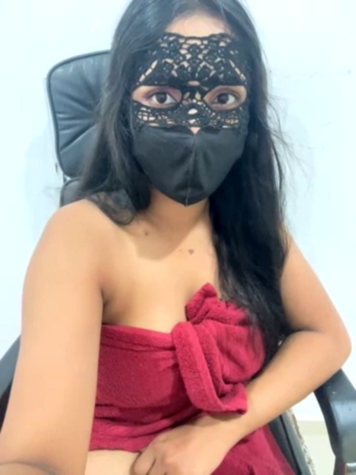Nadia_perera