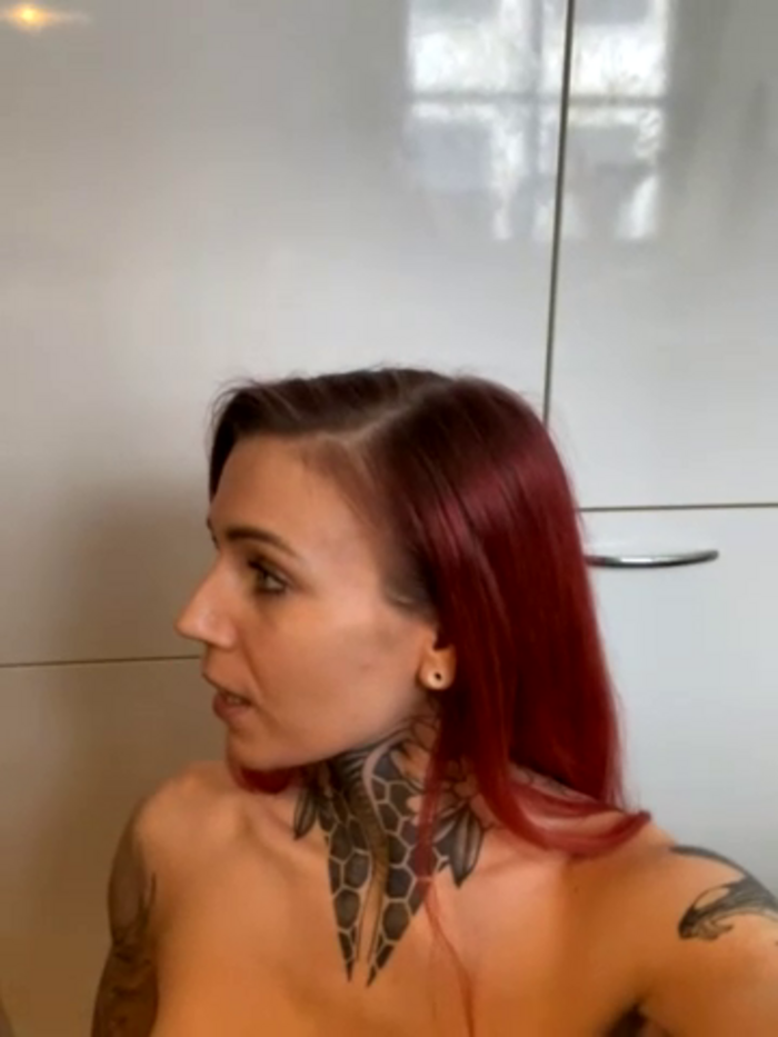 _LiaRoux_