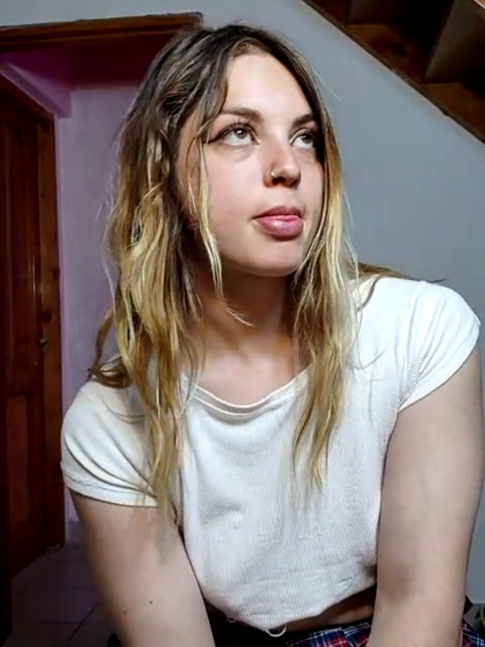 Elnonoykeila77