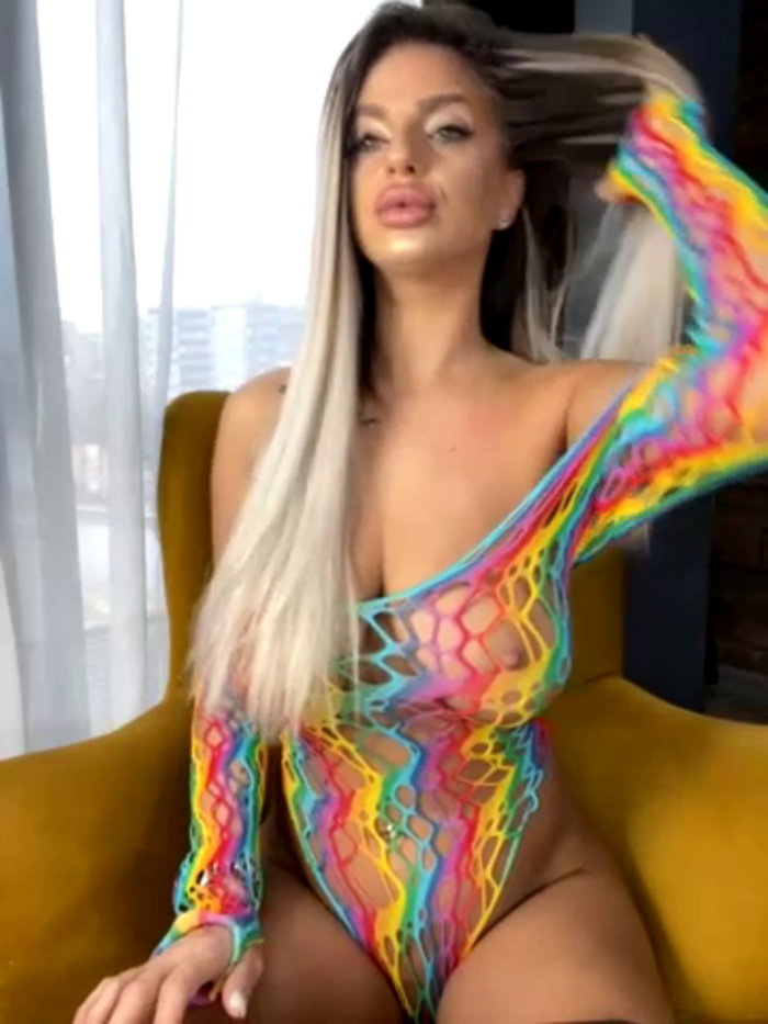 CassieJollie