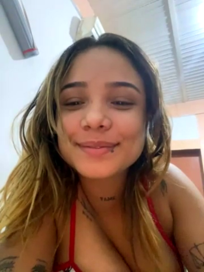 veronicahot1997