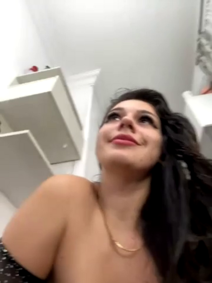 RedAssHottie