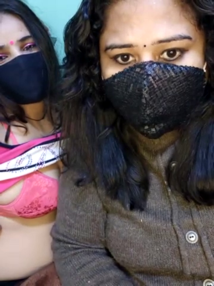 Indian_hotmilfs