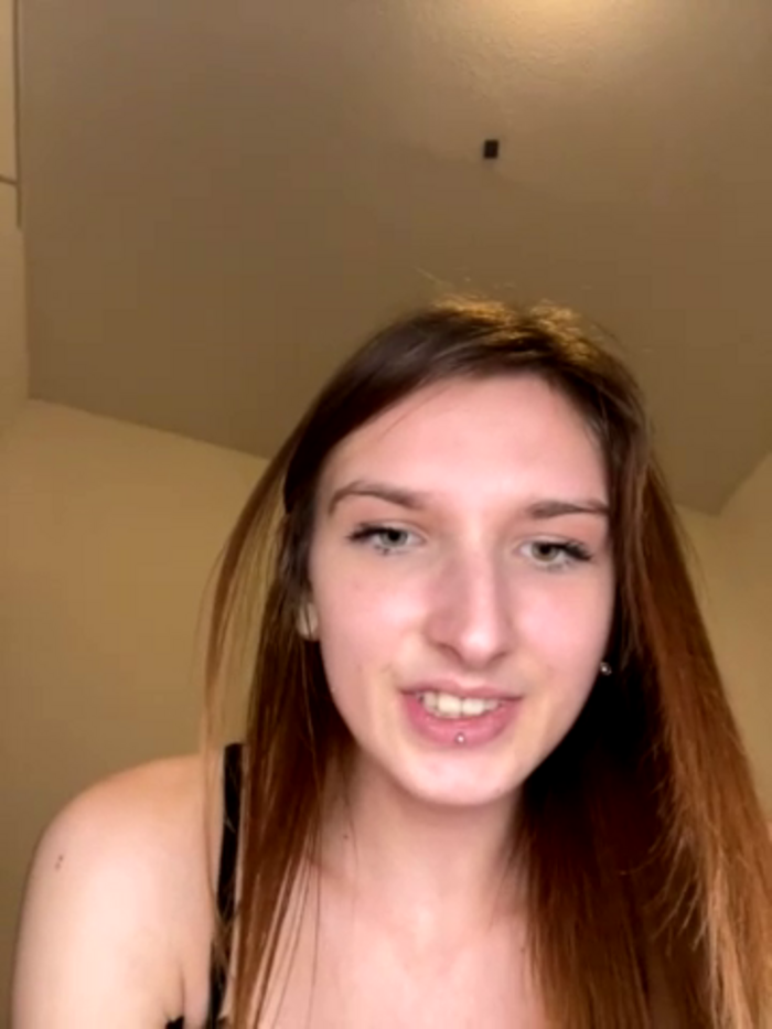 AnnyBelle_