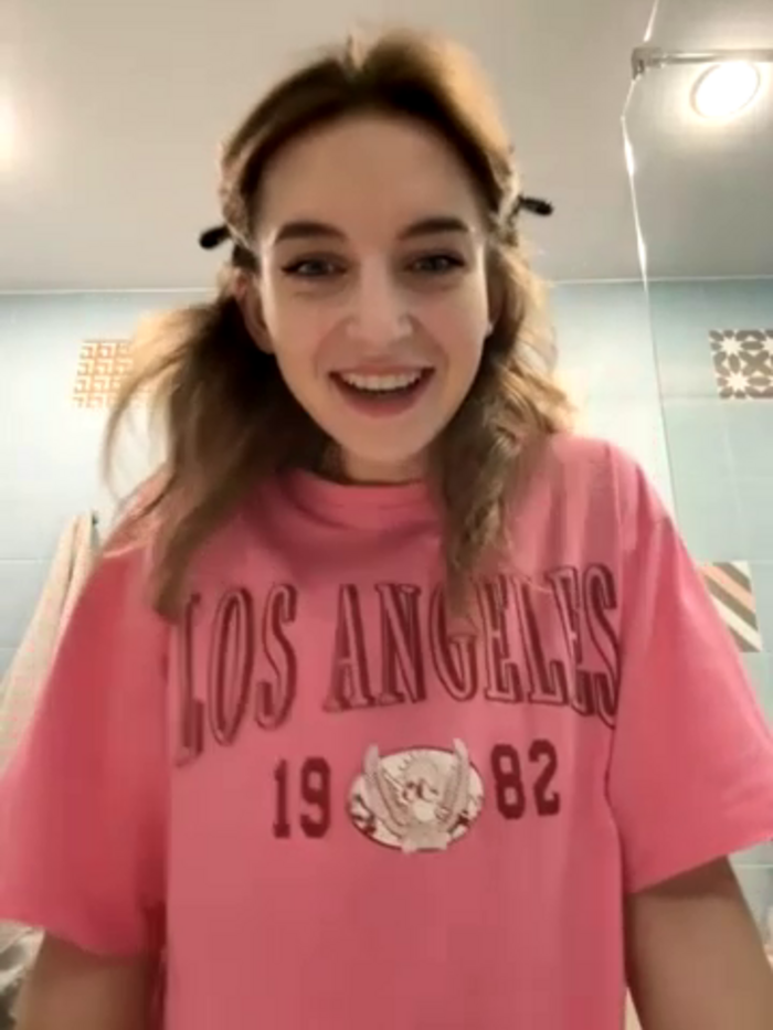 -AngelAri-