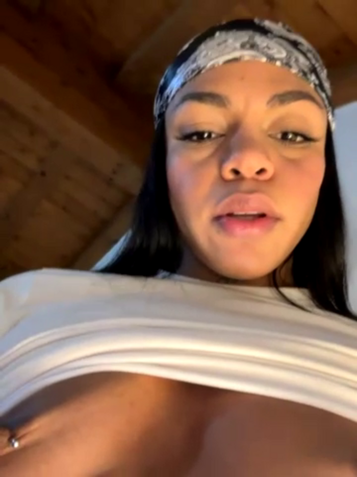 Charly_