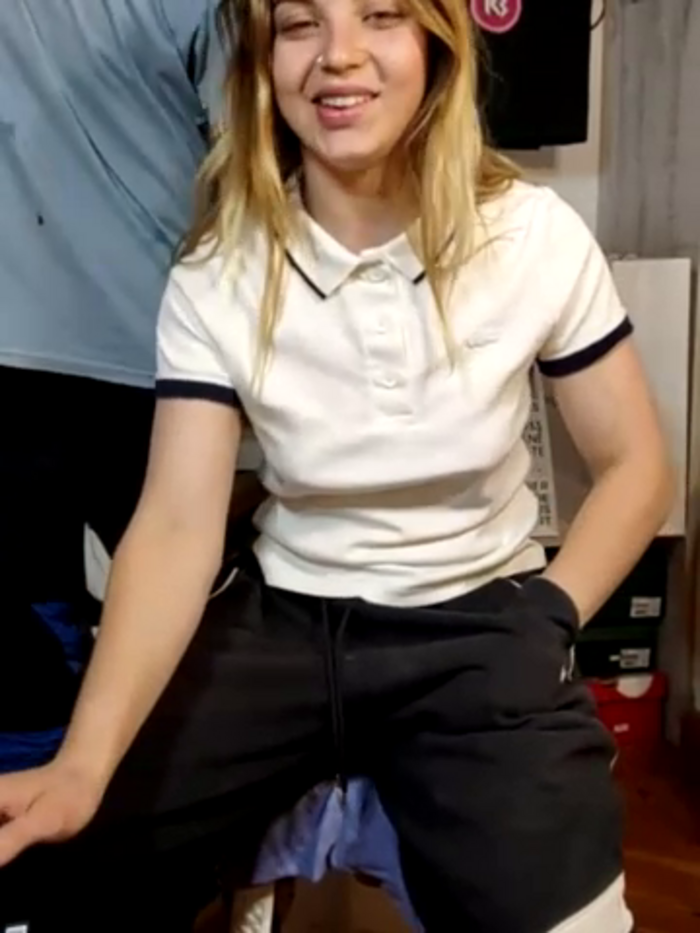 Elnonoykeila77