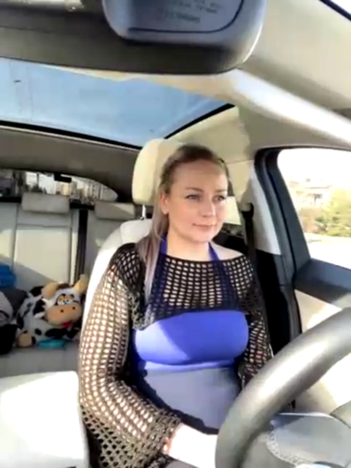Bondgirl_013