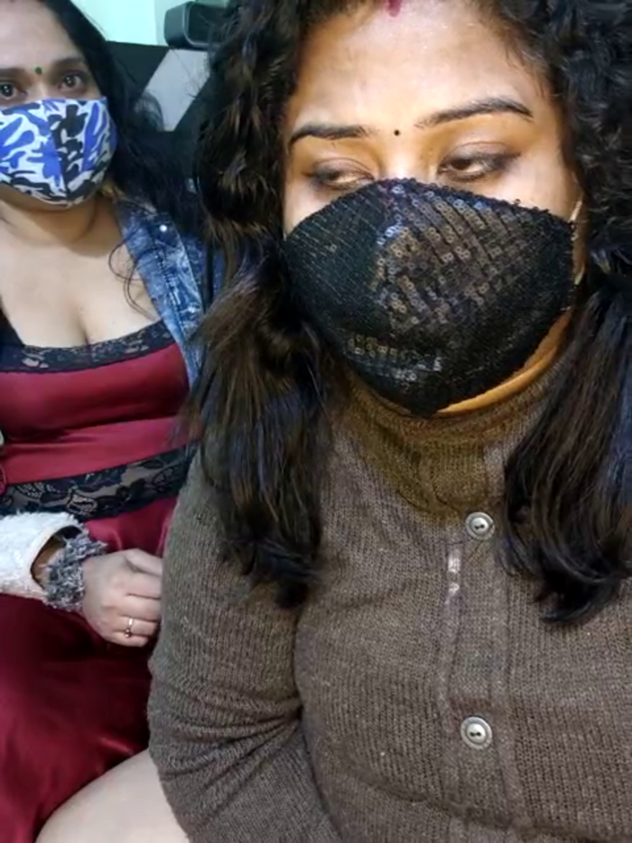 Indian_hotmilfs