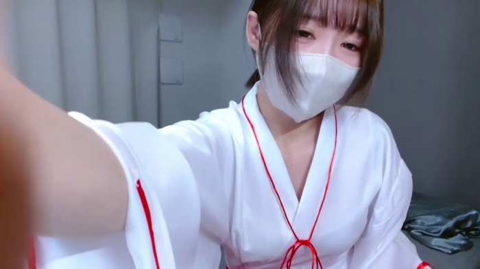 Yui-Ch