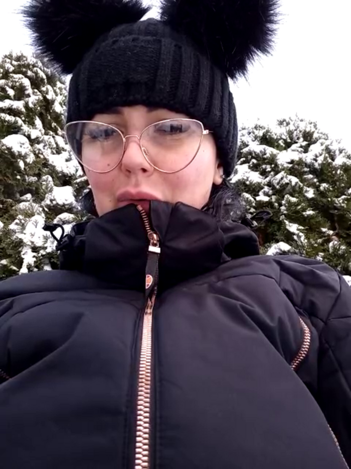 Young_hot_mom