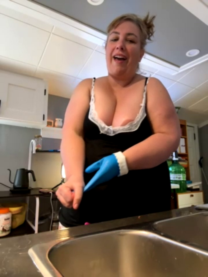 Canadian_BBW