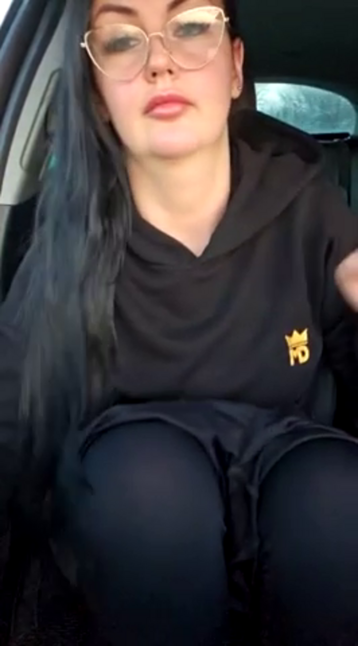 Young_hot_mom