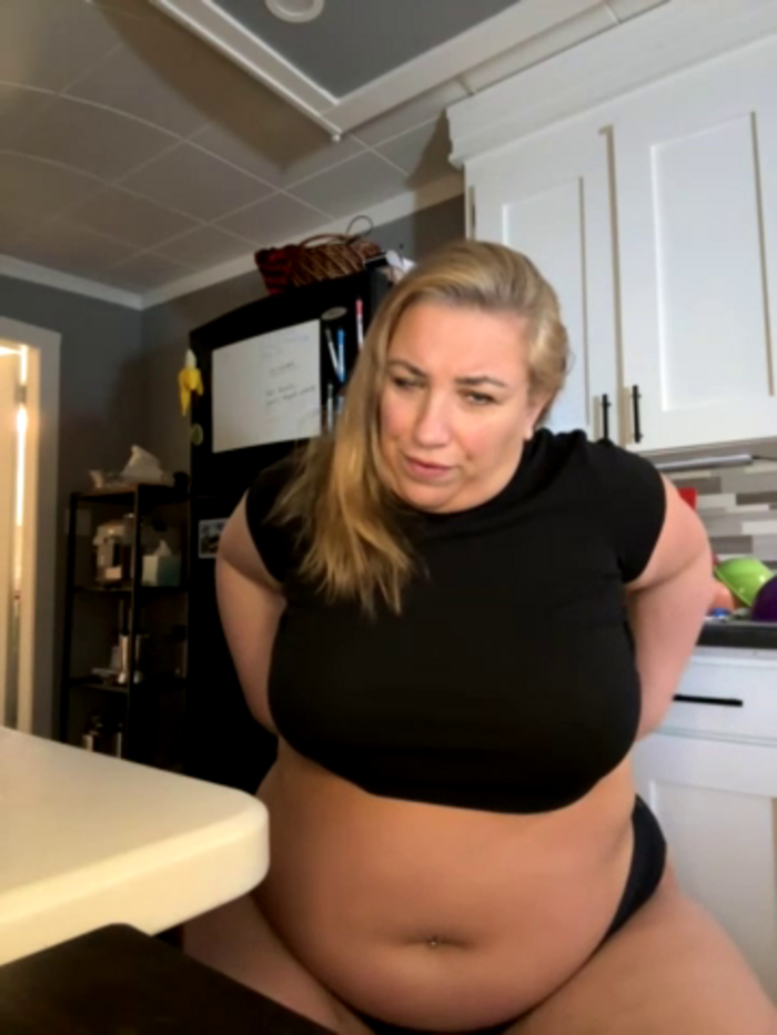 Canadian_BBW