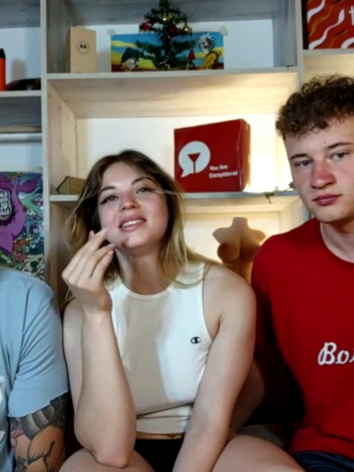 Elnonoykeila77