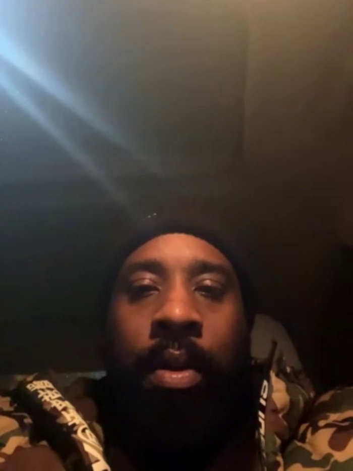 K1NGDN1CE916