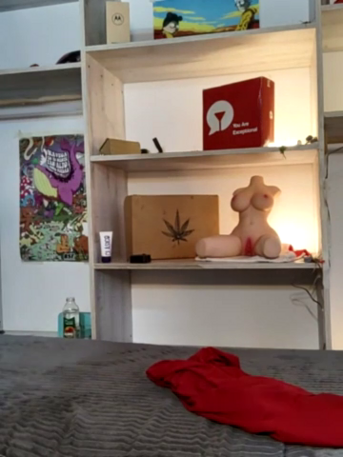 Elnonoykeila77