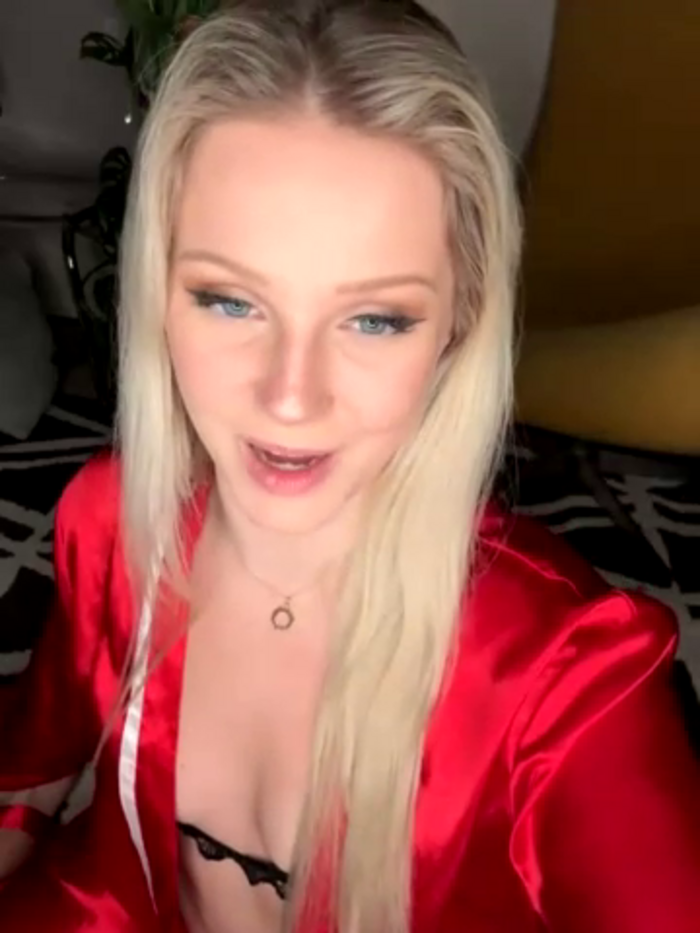 lexi_luv