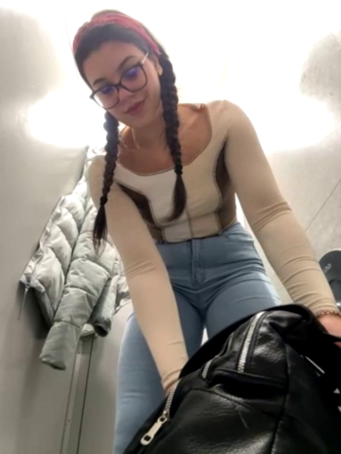RedAssHottie