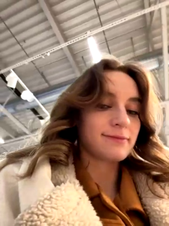 -AngelAri-