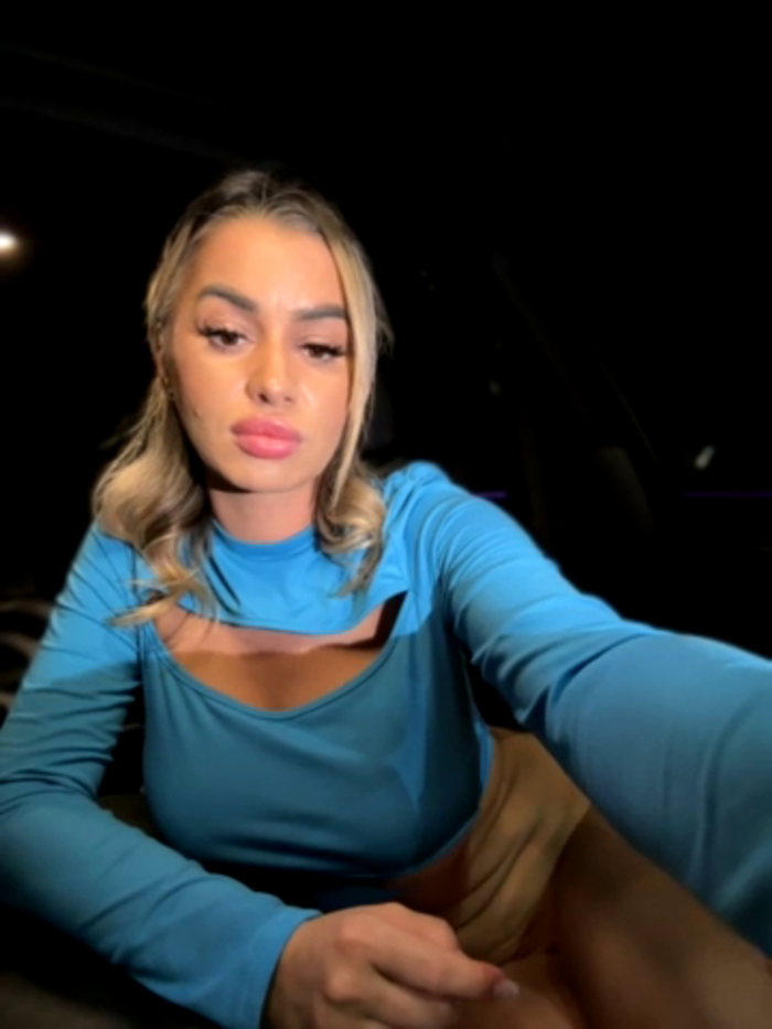 KirstieVegas