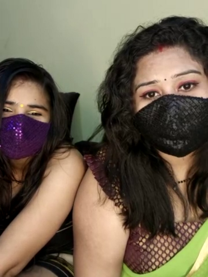 Indian_hotmilfs