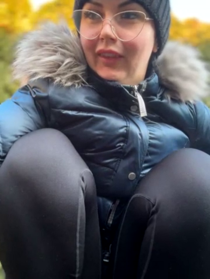 Young_hot_mom