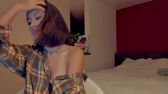 Alexa_Girl1