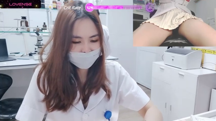 NaughtyGirl_Lab