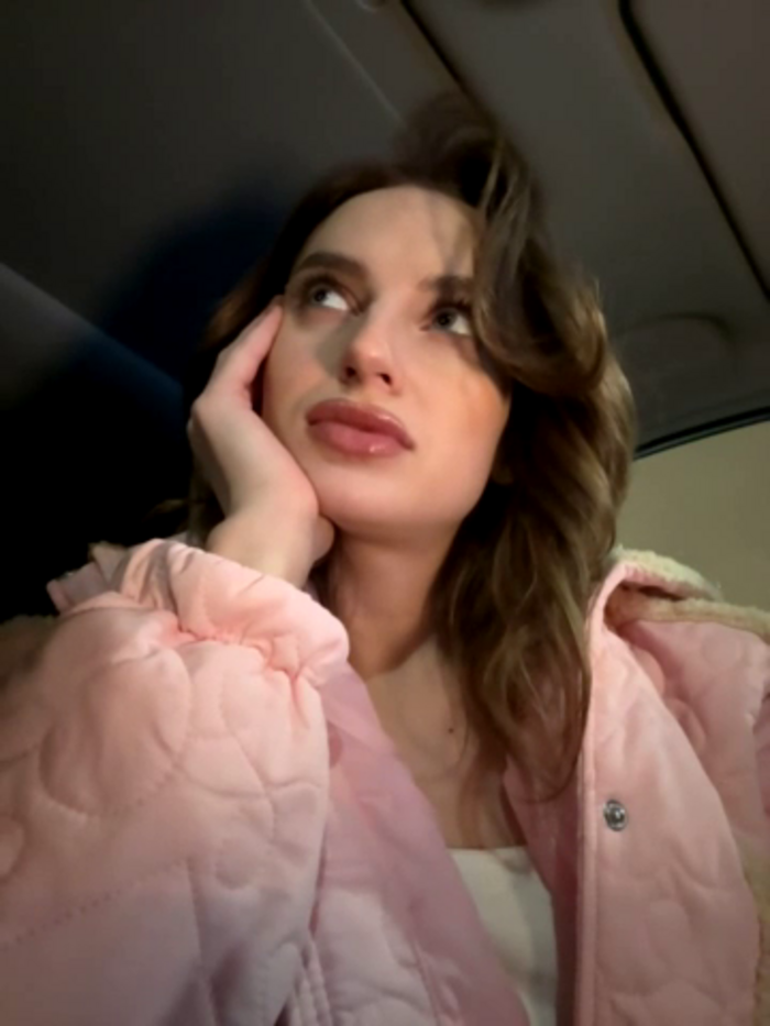 -AngelAri-