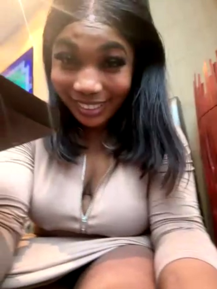 __Nessa__