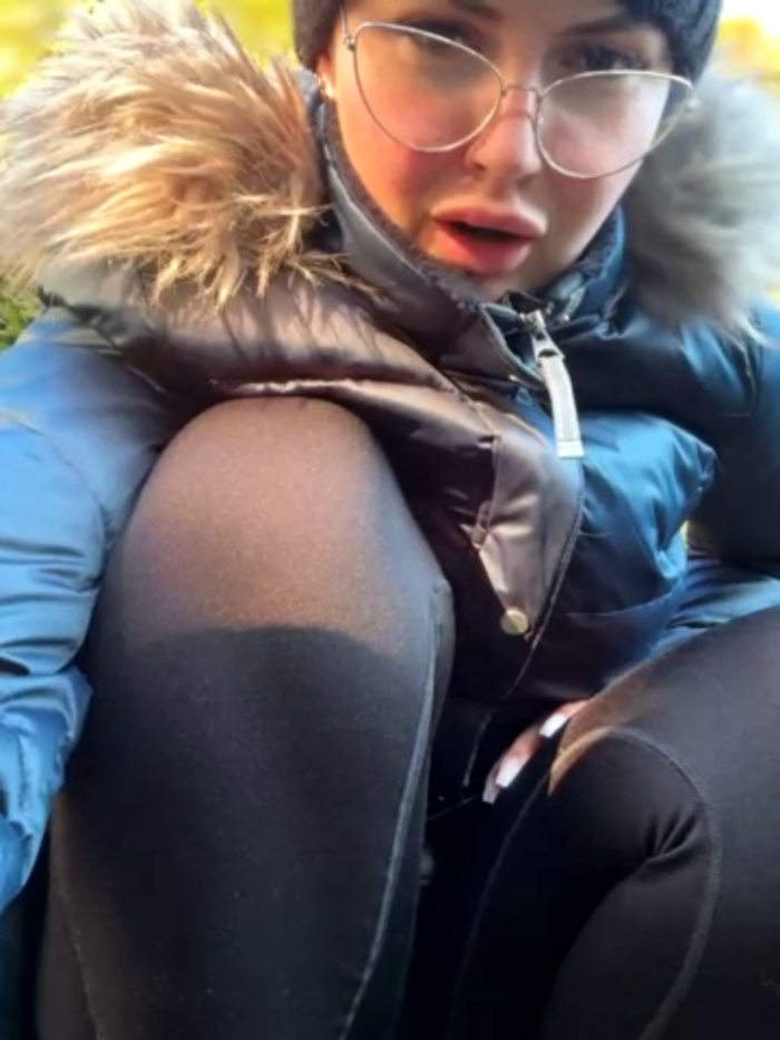 Young_hot_mom