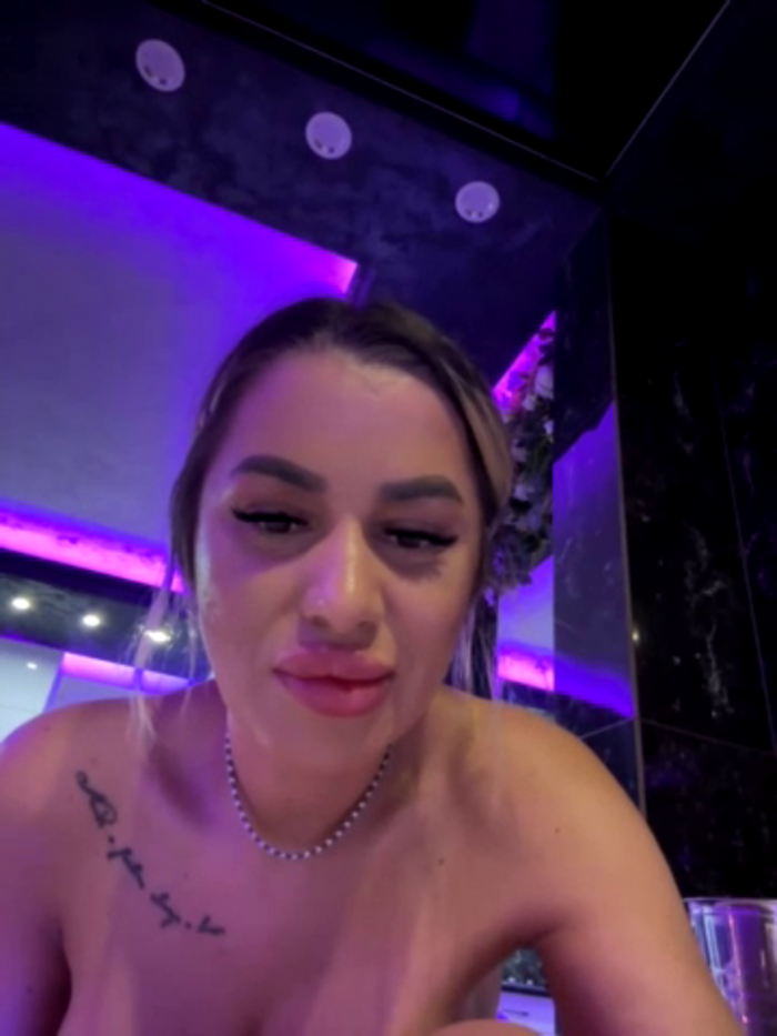 KirstieVegas
