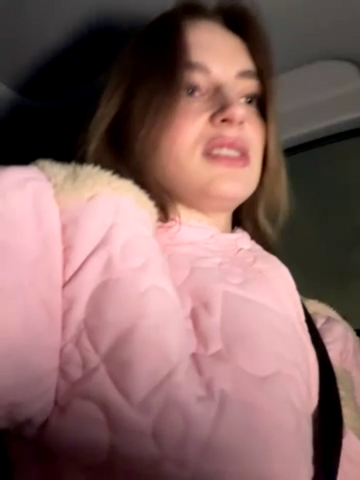 -AngelAri-