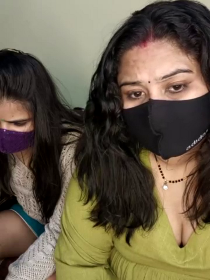 Indian_hotmilfs