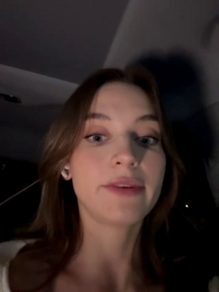 -AngelAri-