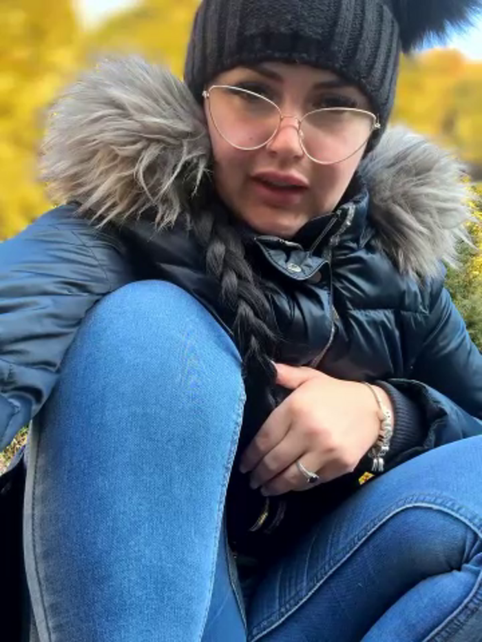 Young_hot_mom