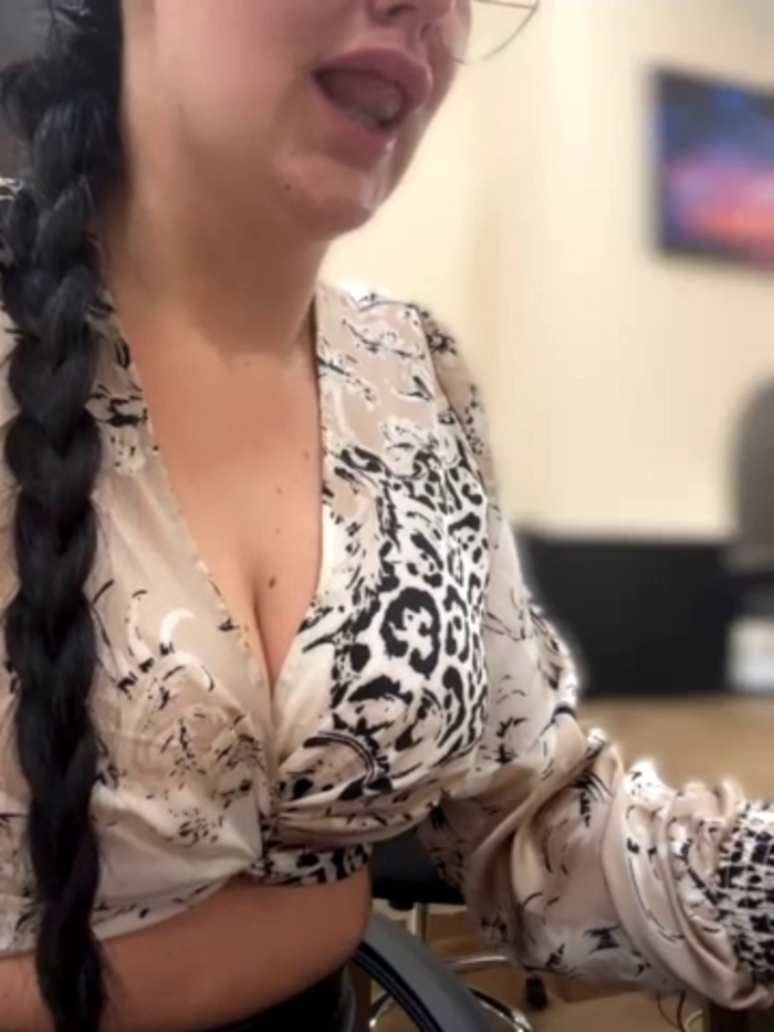 Young_hot_mom